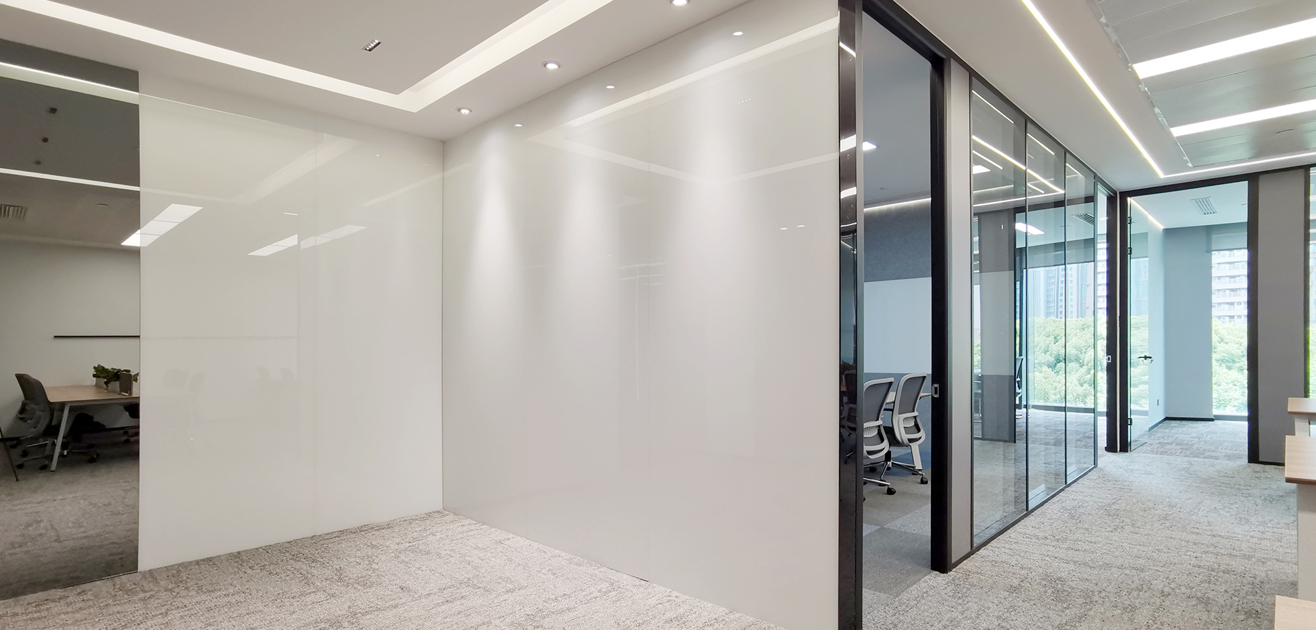 办公空间灵活组合适应企业不同阶段发展需求